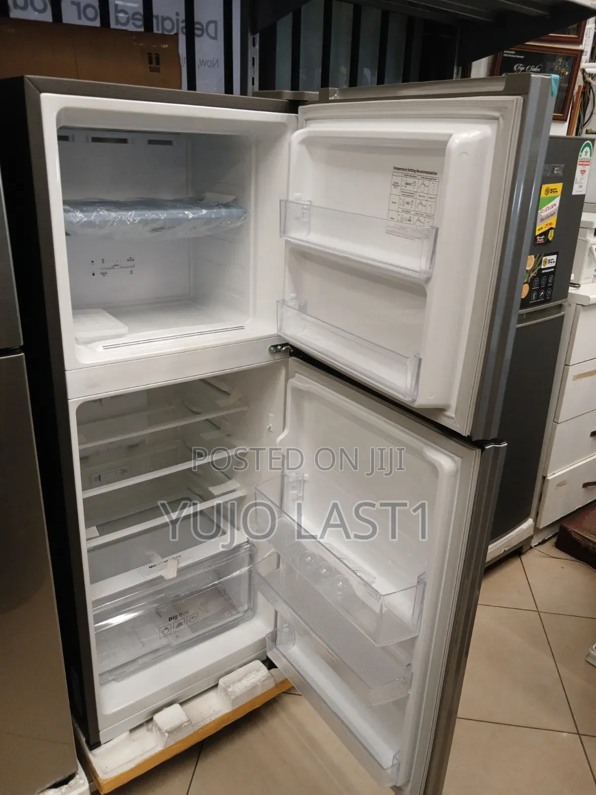 Samsung 208Ltrs Double Door Fridge RT26HAR2DSA/UT