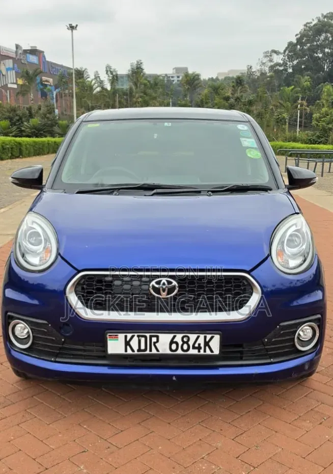 Toyota Passo 2017 Blue