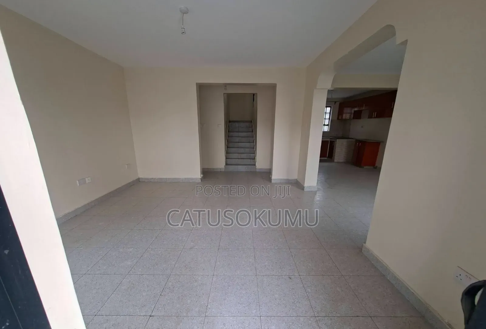 4bdrm Maisonette in Syokimau, Gateway Mall Area for rent