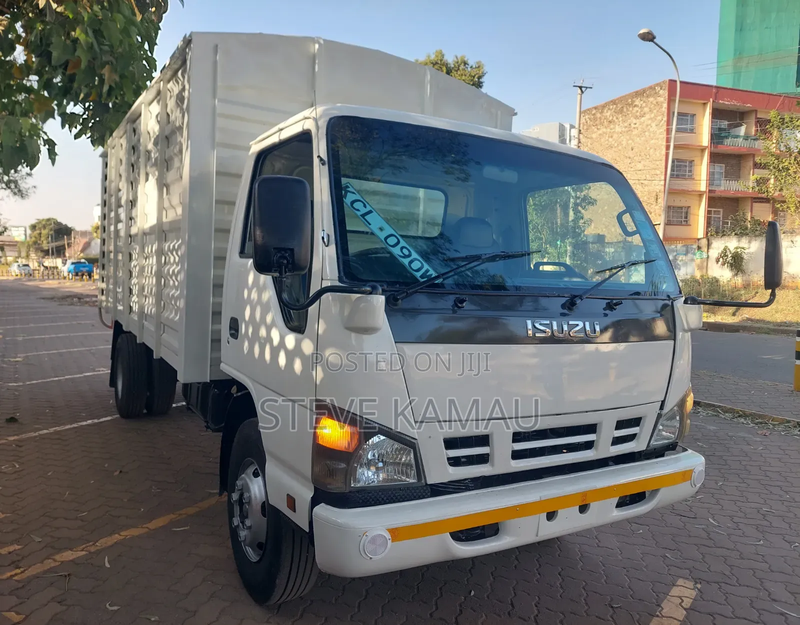 Isuzu NPR KCL