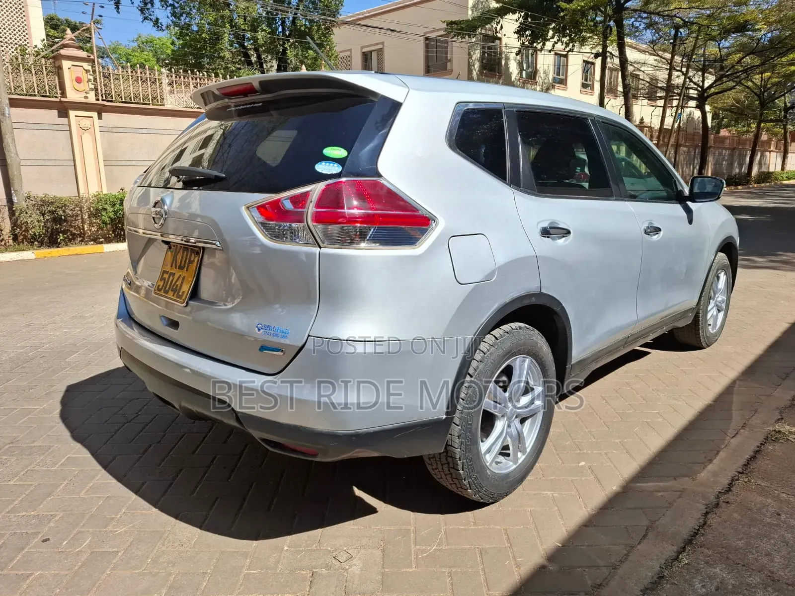 Nissan X-Trail 2016 Silver