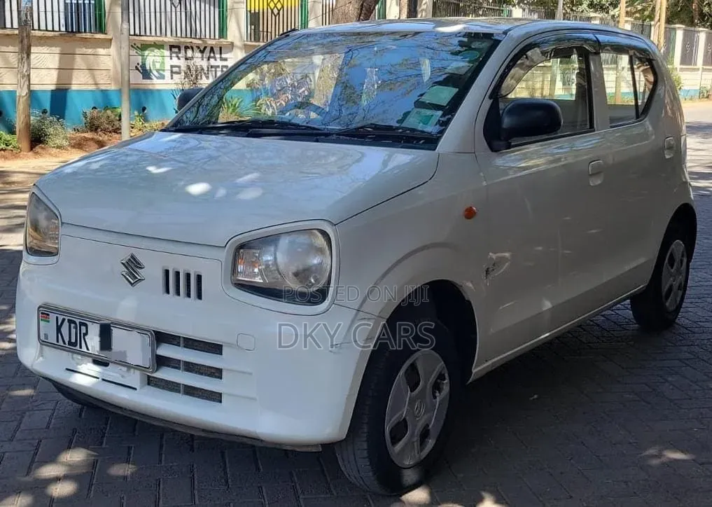 Suzuki Alto 2017 White