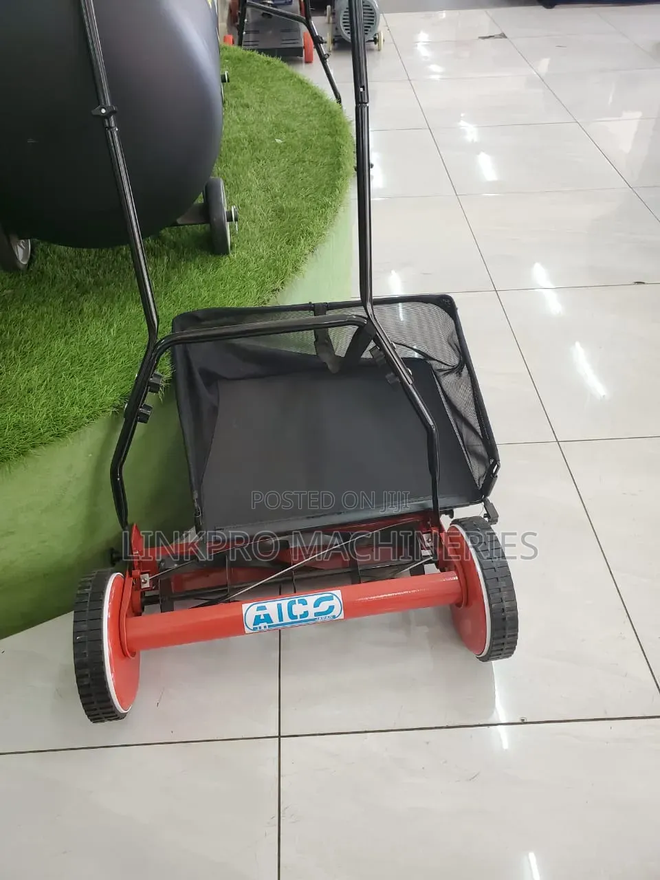 Aico 20 Inches Manual Lawnmower With Grass Catcher Bag