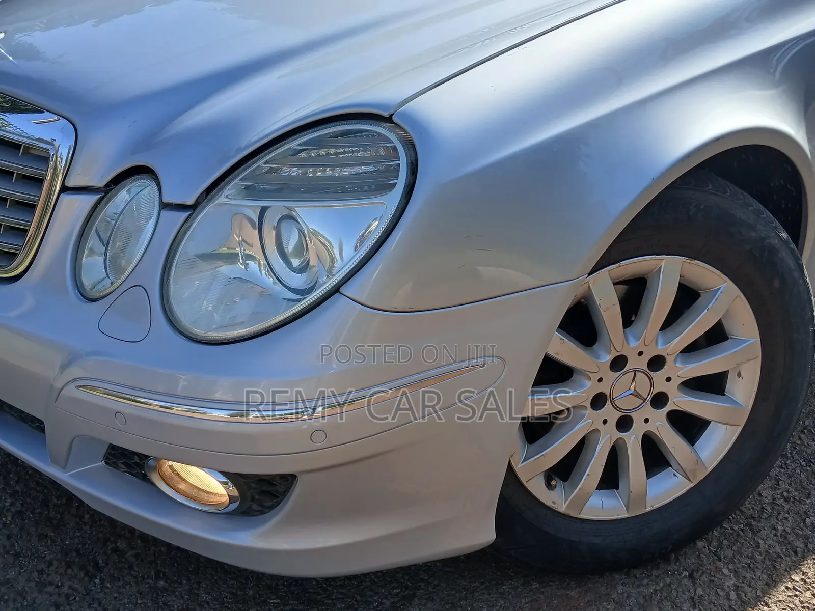 Mercedes-Benz E250 2009 Silver