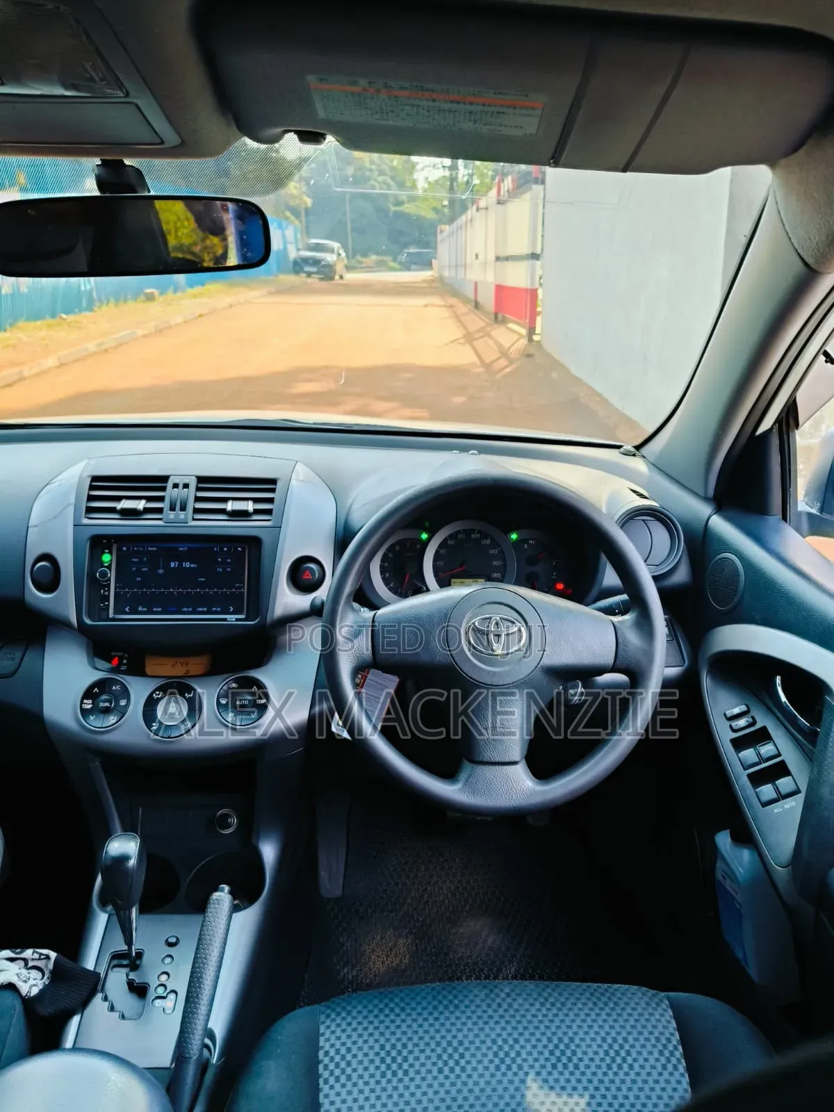 Toyota RAV4 2007 White