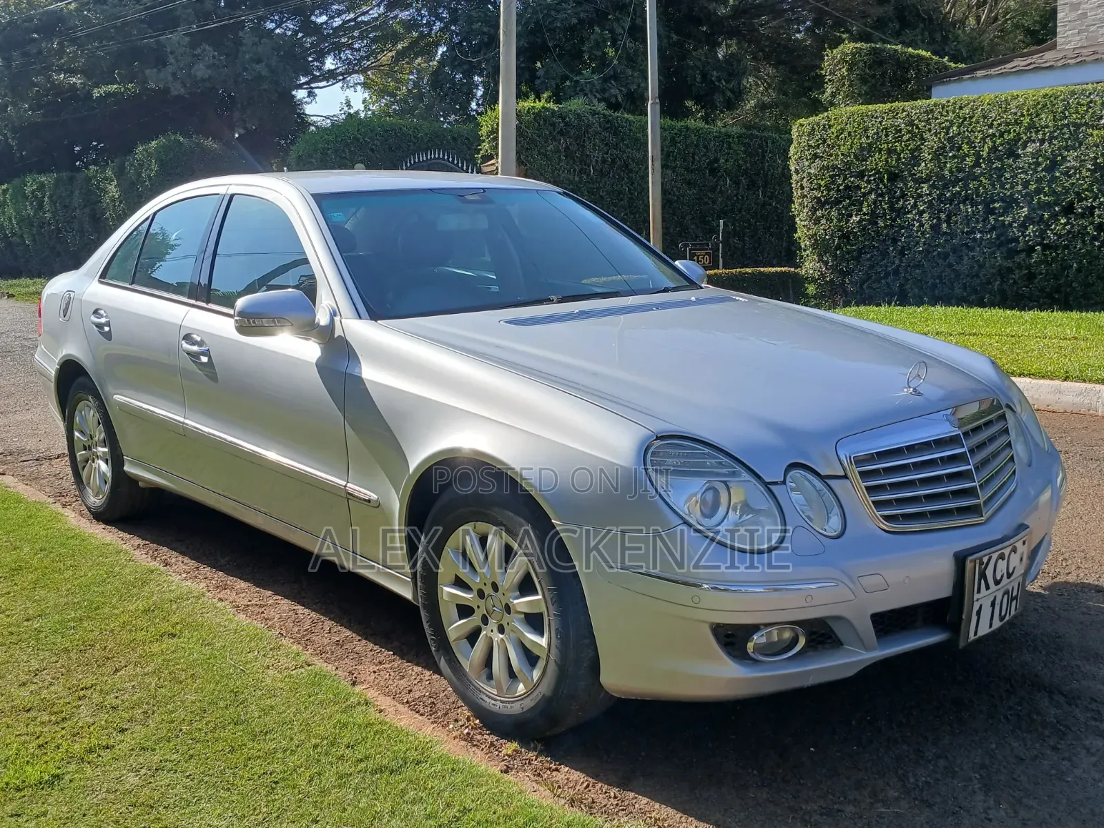 Mercedes-Benz E300 2009 Silver
