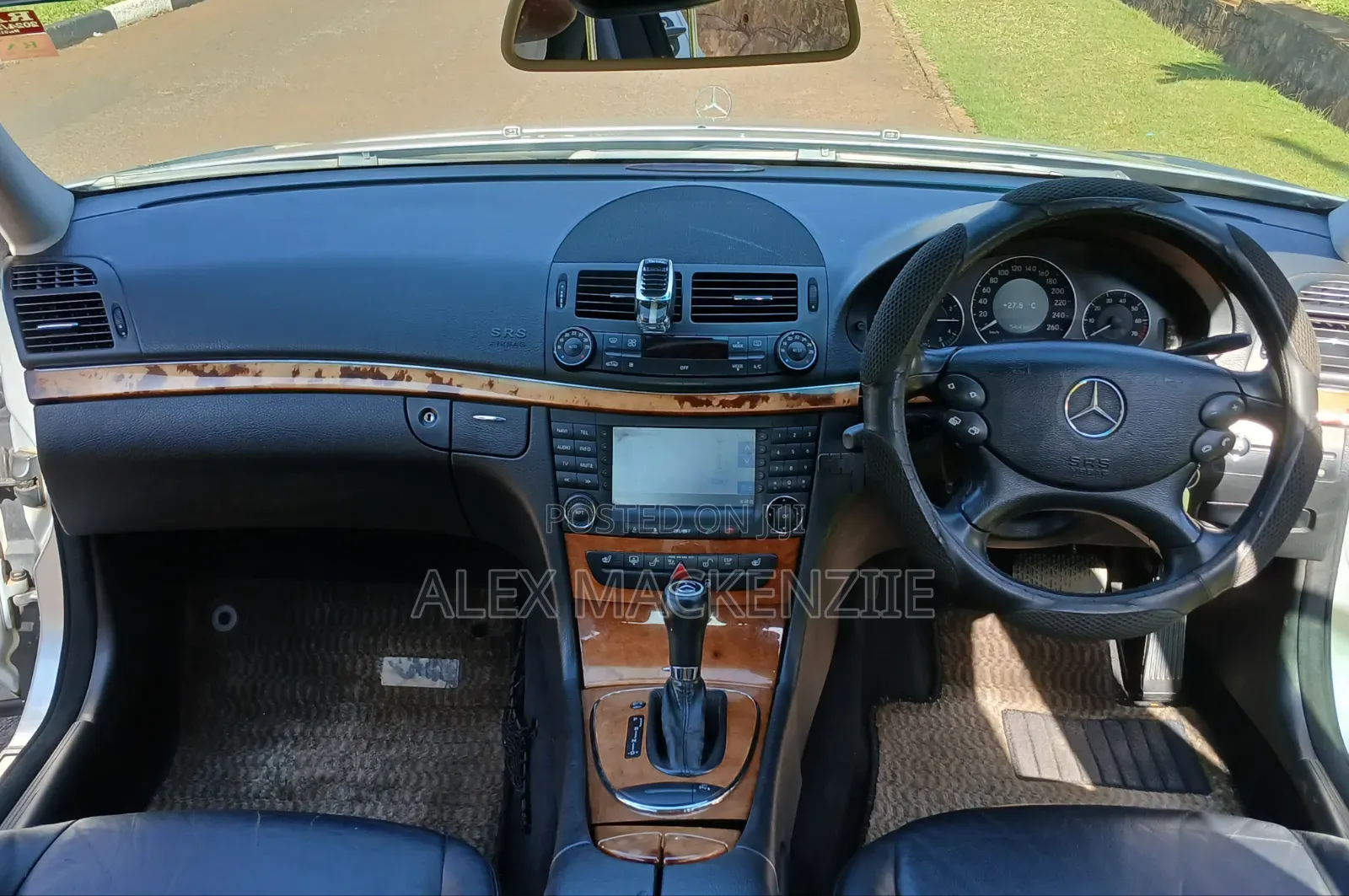 Mercedes-Benz E300 2009 Silver
