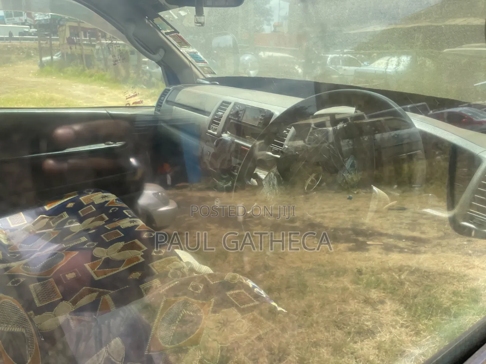 Toyota HiAce 2012 Silver