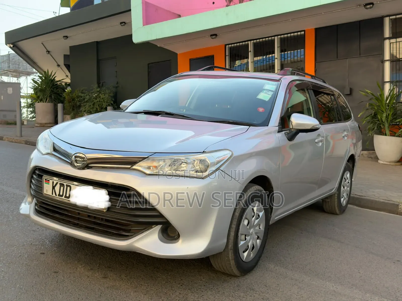 Toyota Corolla Fielder 2016 Silver