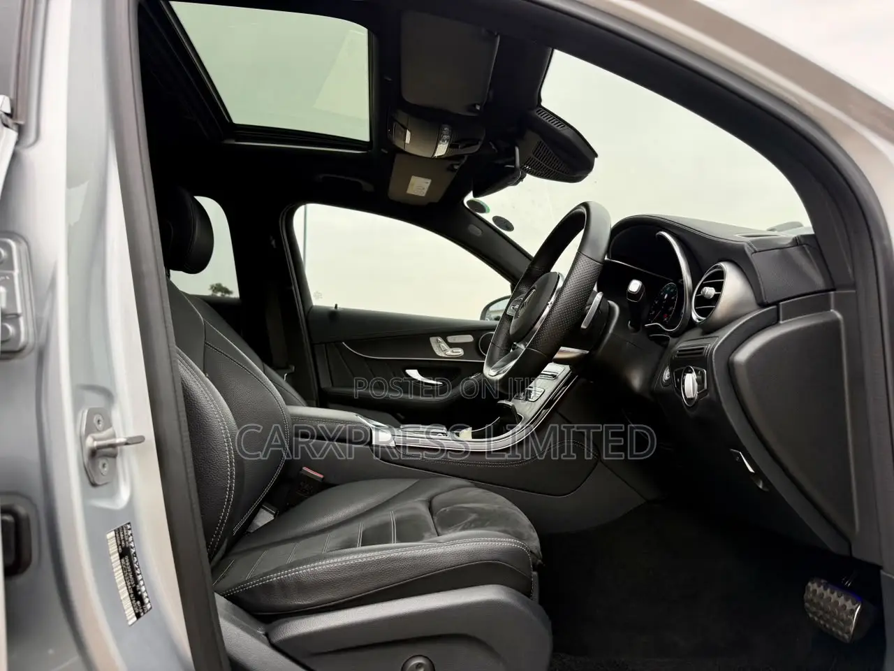 Mercedes-Benz GLC-Class 2019 Silver