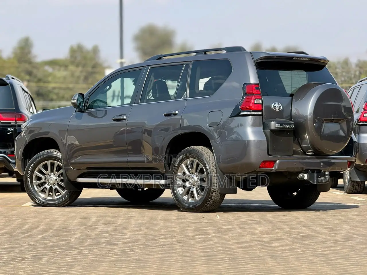 Toyota Land Cruiser Prado 2.8 2020 Gray