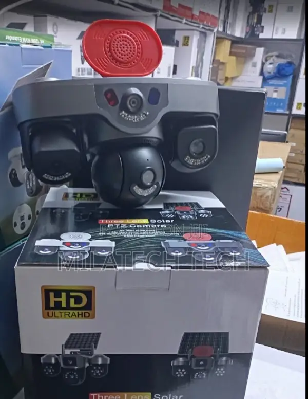 4G Outdoor CCTV Camera Triple Lens With Alarm Siren