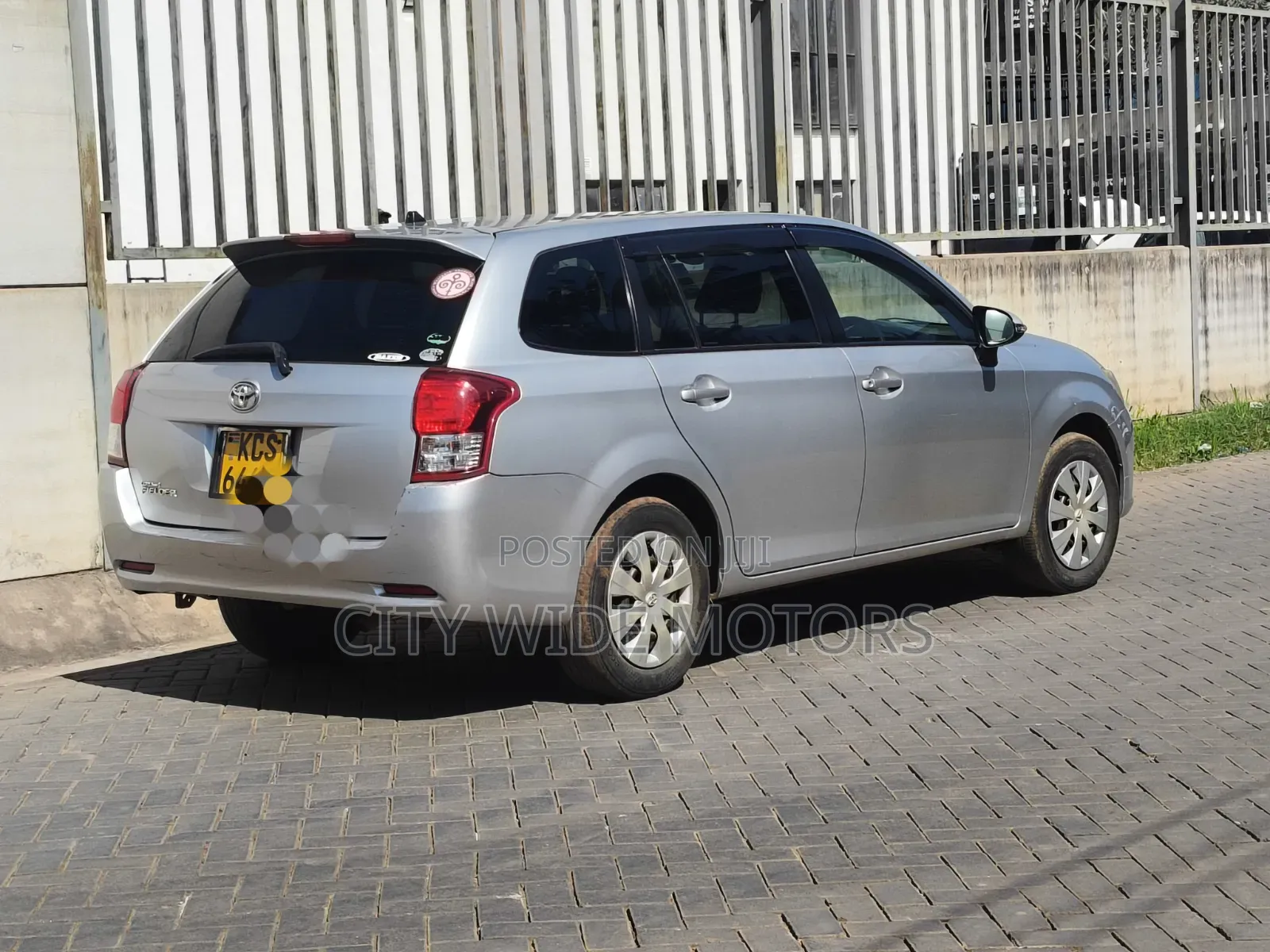 Toyota Corolla Fielder 2012 Silver
