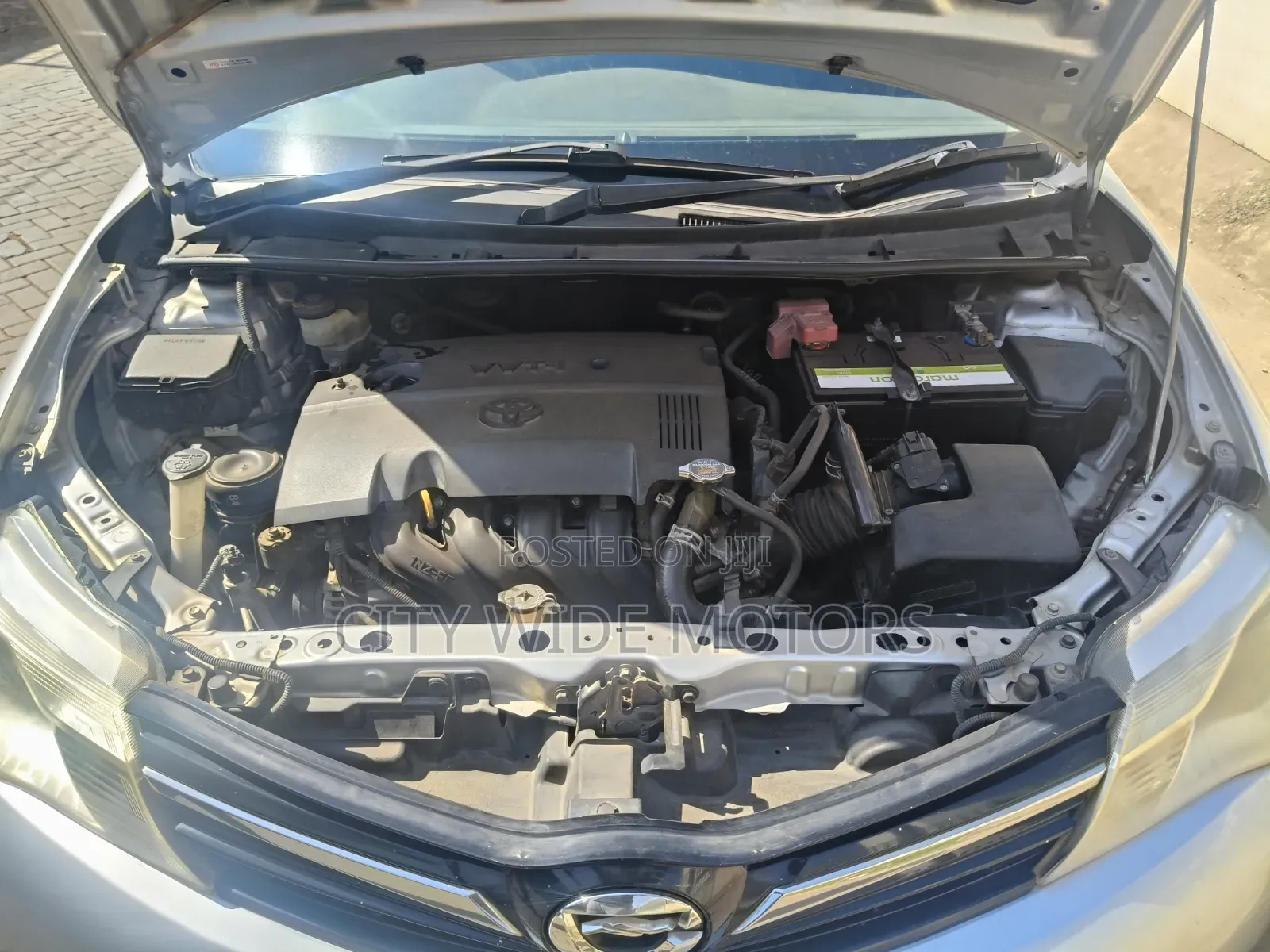 Toyota Corolla Fielder 2012 Silver