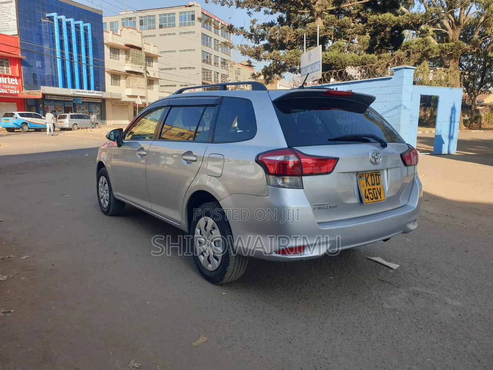 Toyota Corolla Fielder 2016 Silver