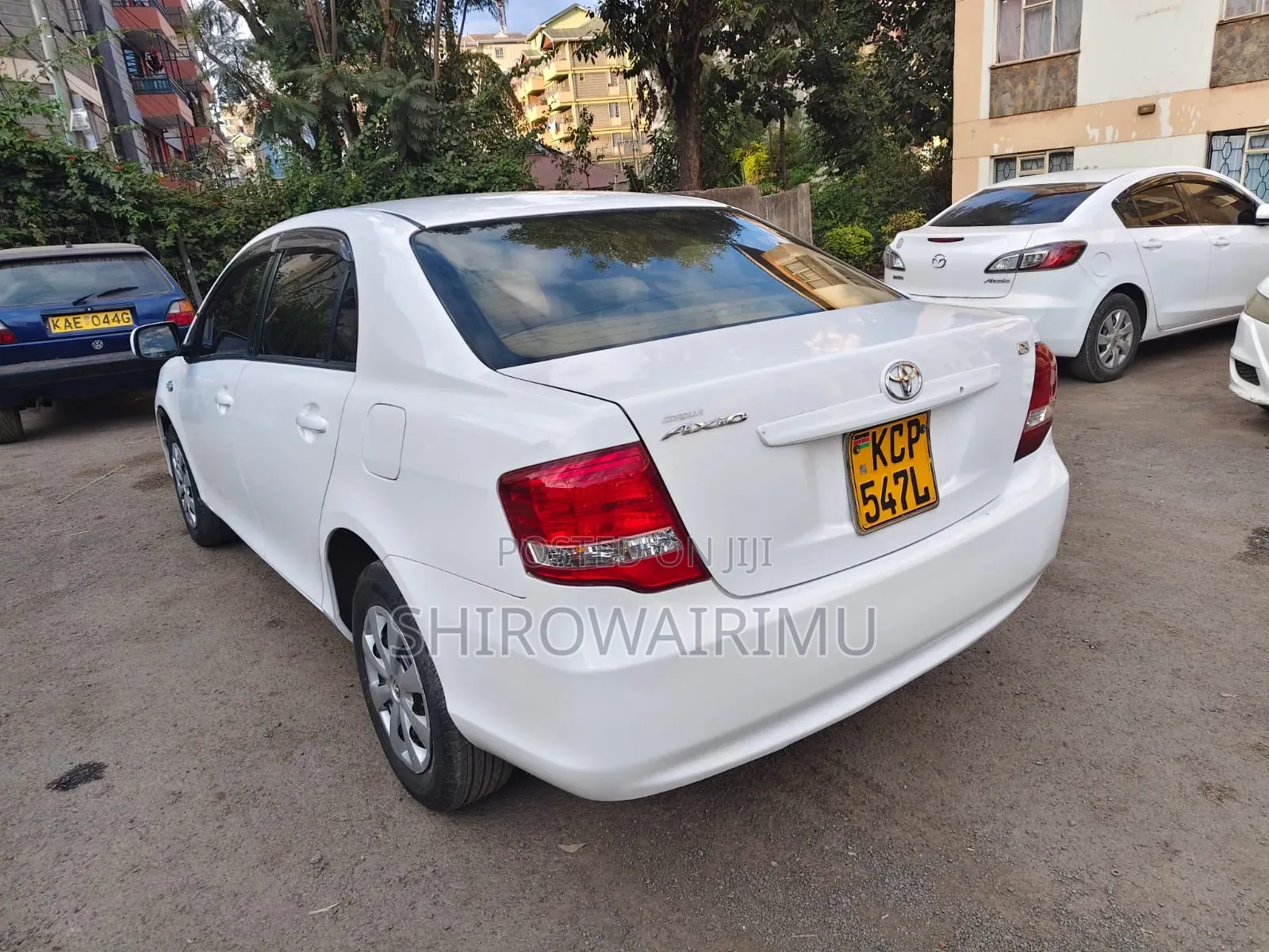 Toyota Axio 2010 Off white