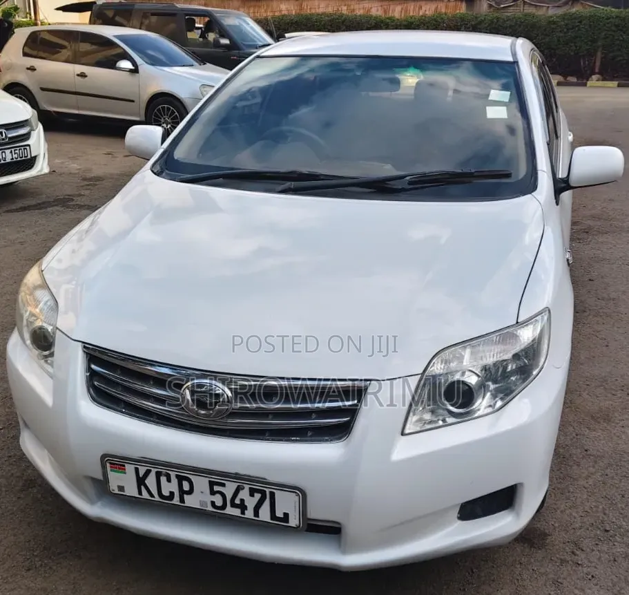 Toyota Axio 2010 Off white