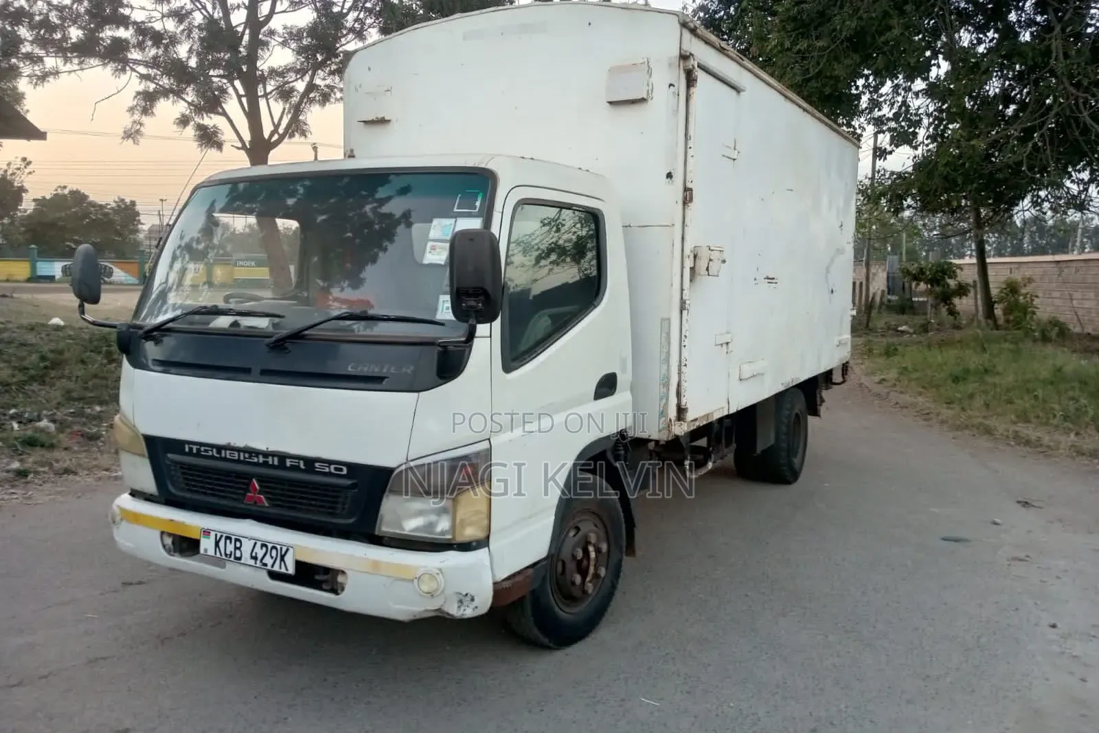 Mitsubishi Fuso Canter Cover Body