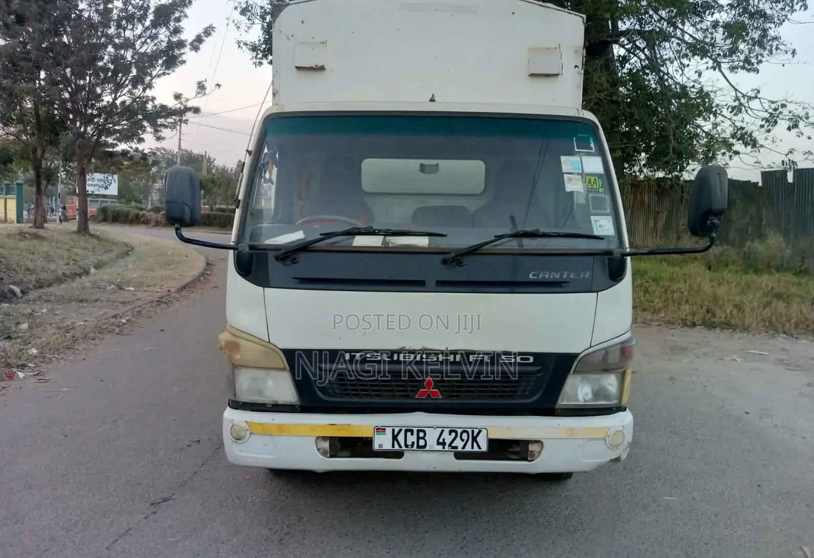 Mitsubishi Fuso Canter Cover Body