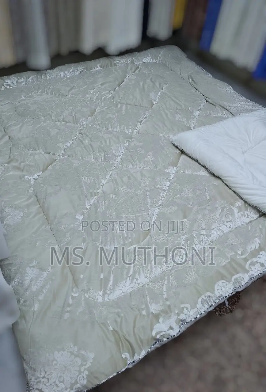 6-Piece Premium Silk Duvet Sets.