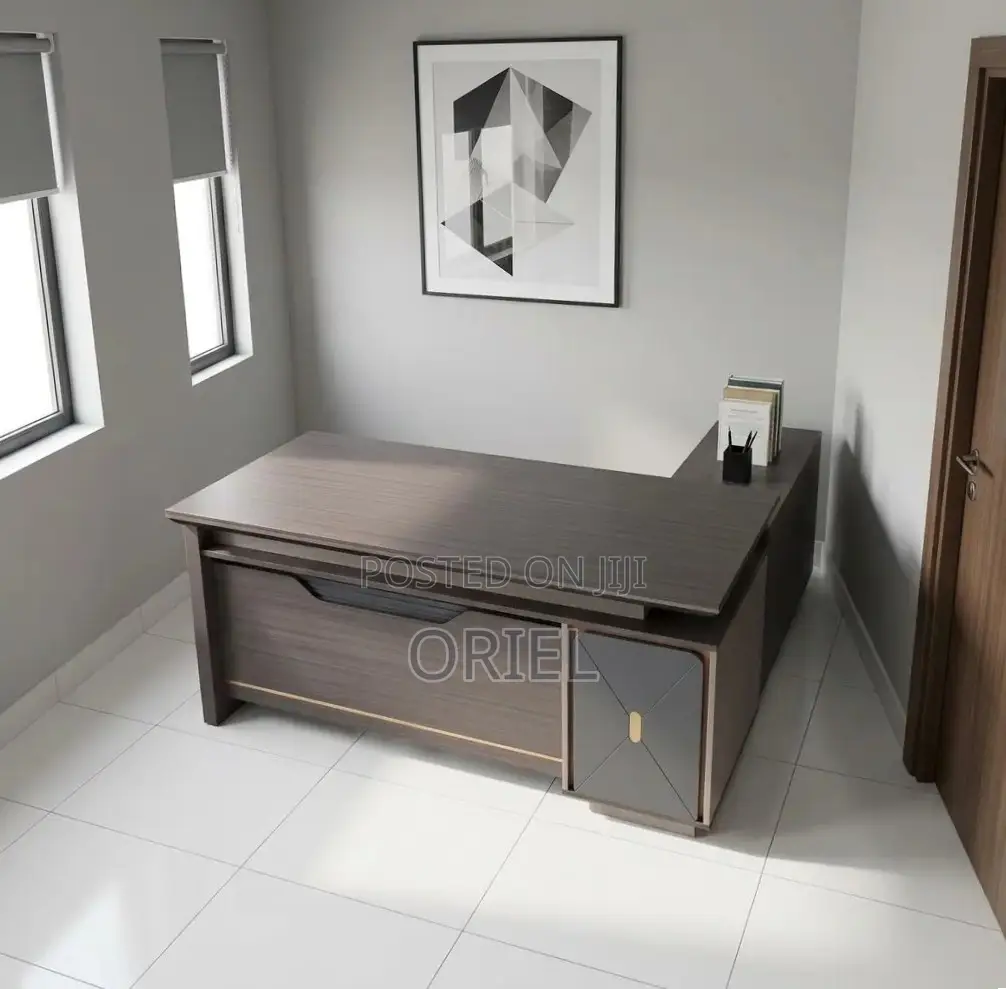 Office Desk : 1.6m Manager’s Modern Office Desk