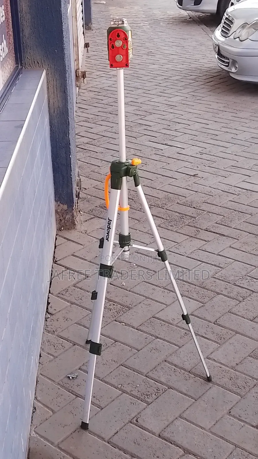 Laser Level With Tripod Stand
