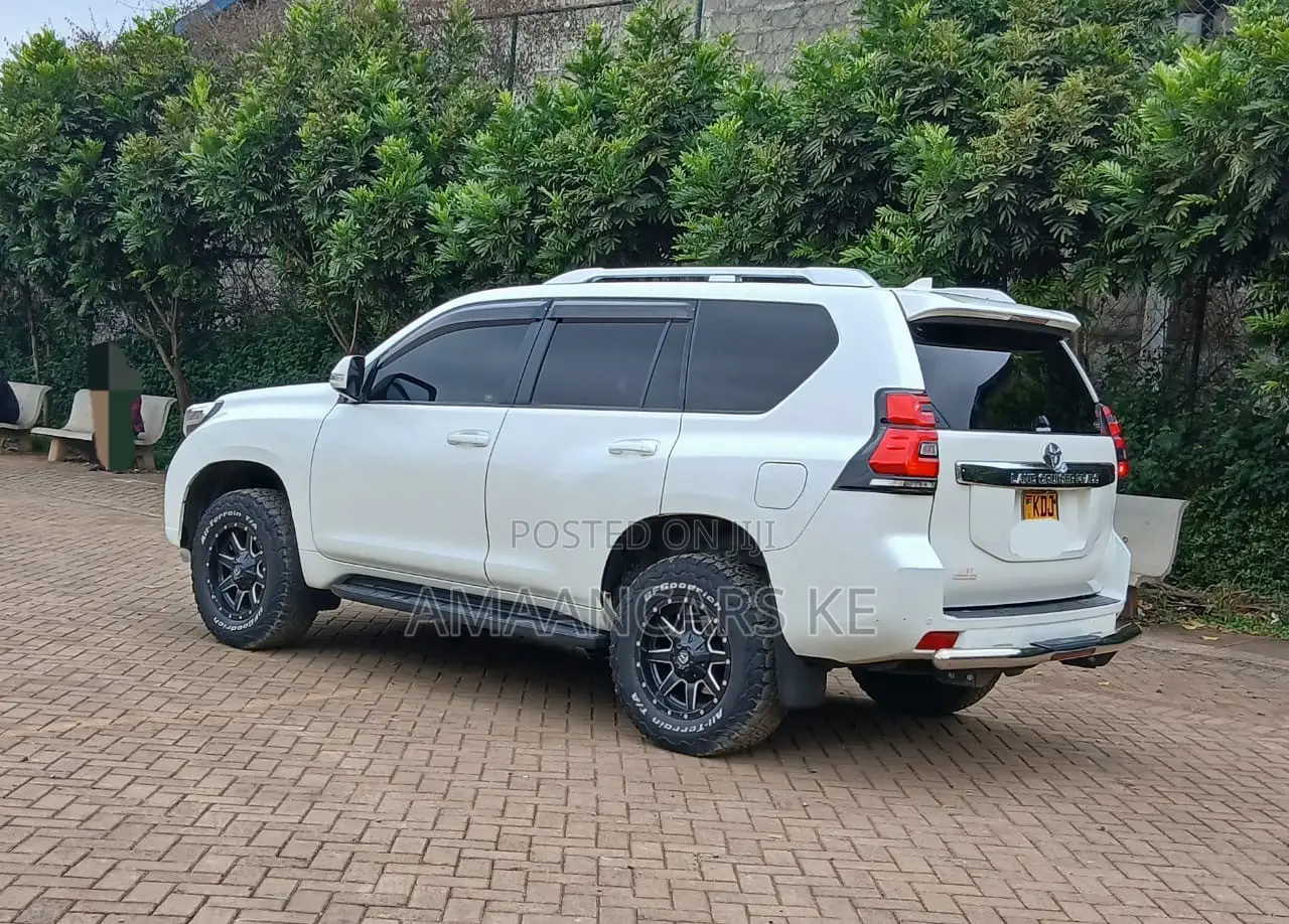 Toyota Land Cruiser Prado 2.7 VVT-i 2015 White