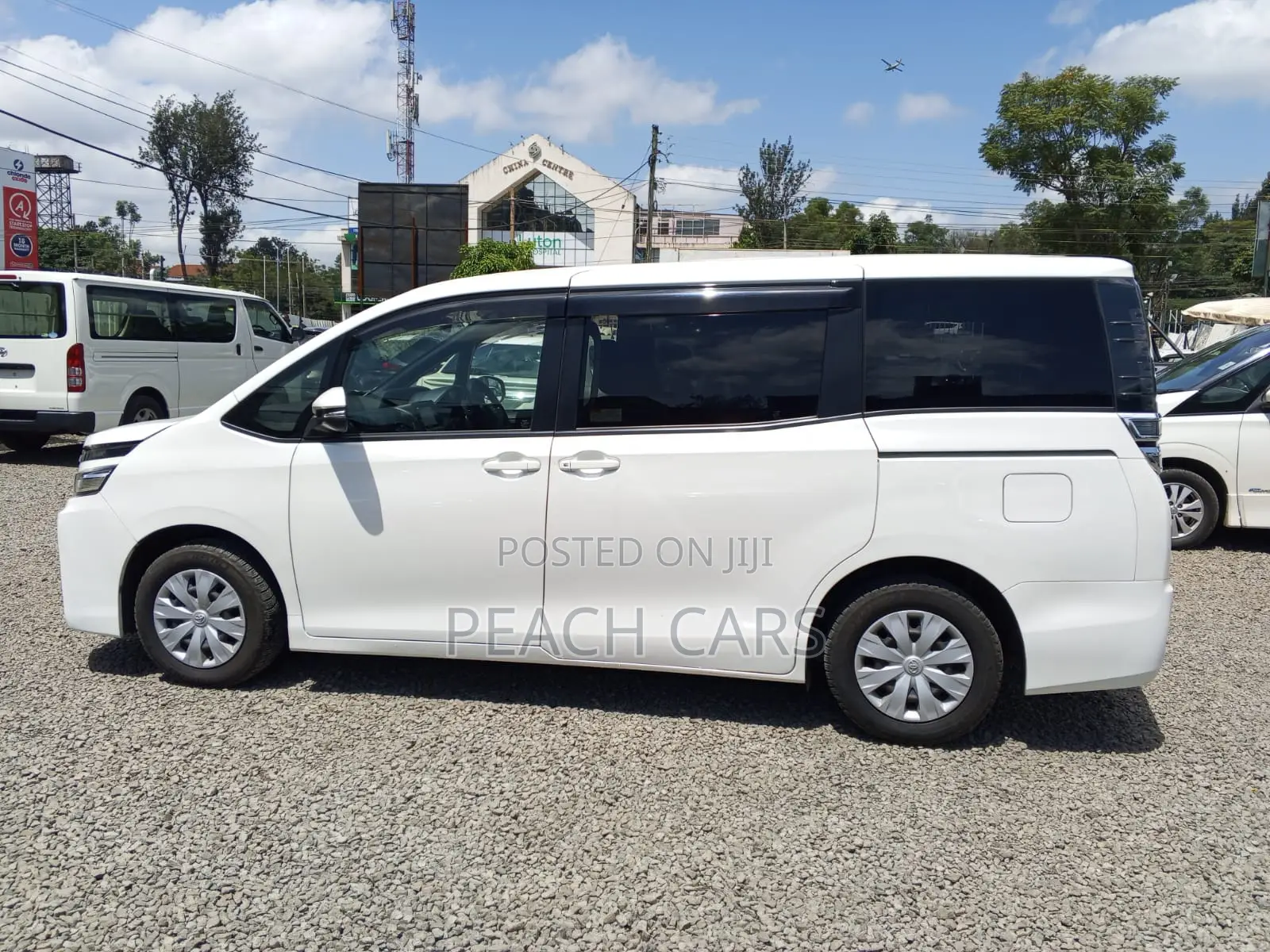 Toyota Voxy 2019 White