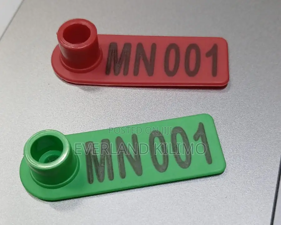 Green and Red Customized Slim Tags for Sheeps