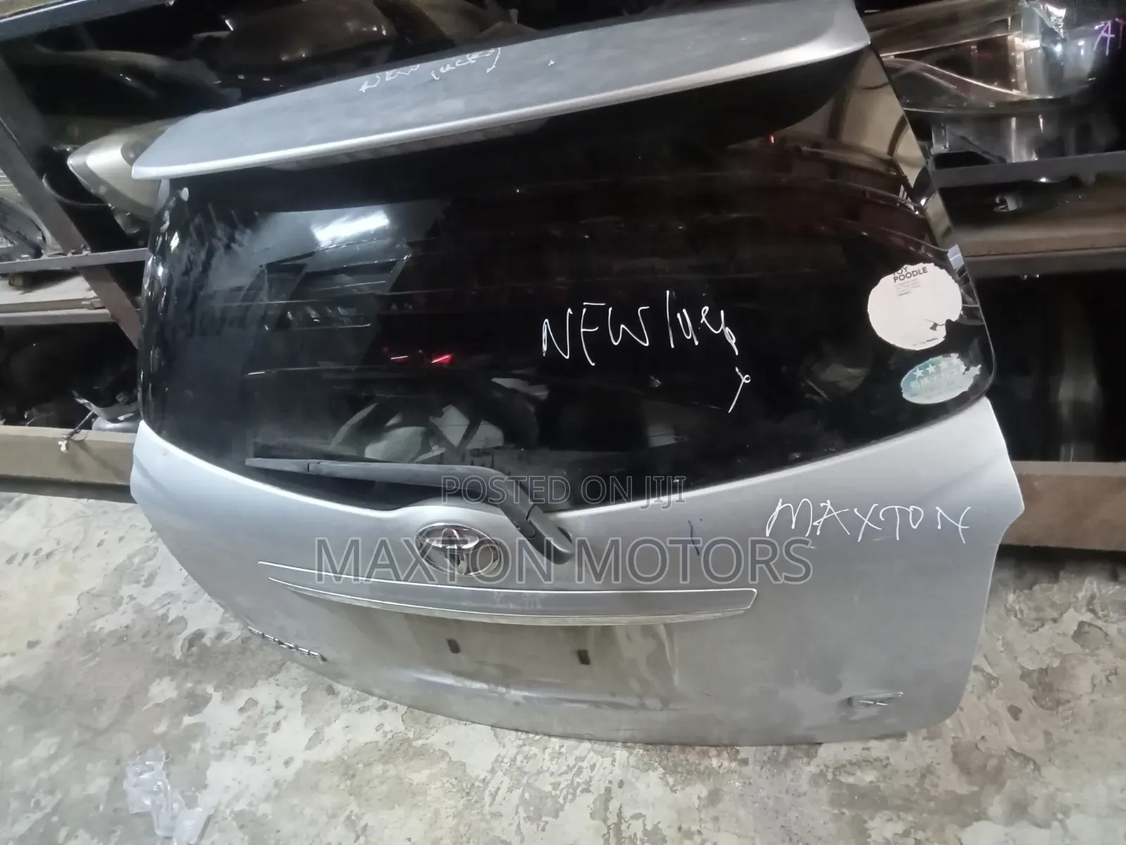 Toyota Fielder 2009 Tailgate (New Arrivals)