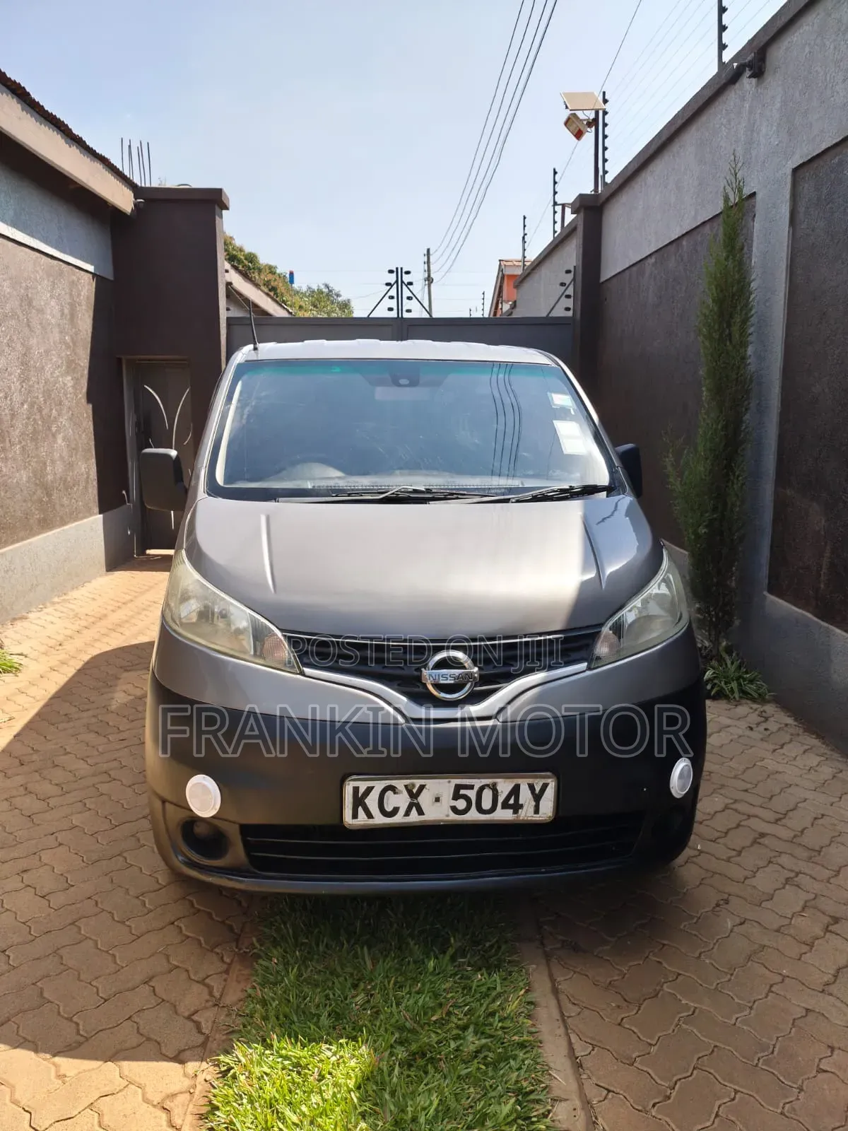 Nissan NV200 2012 Grey