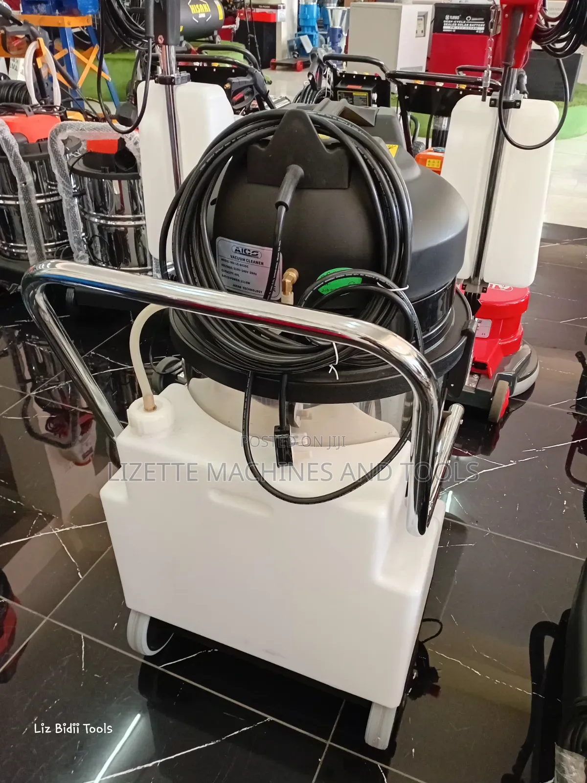 Aico 60L Wet and Dry Carpet Cleaner 2110W