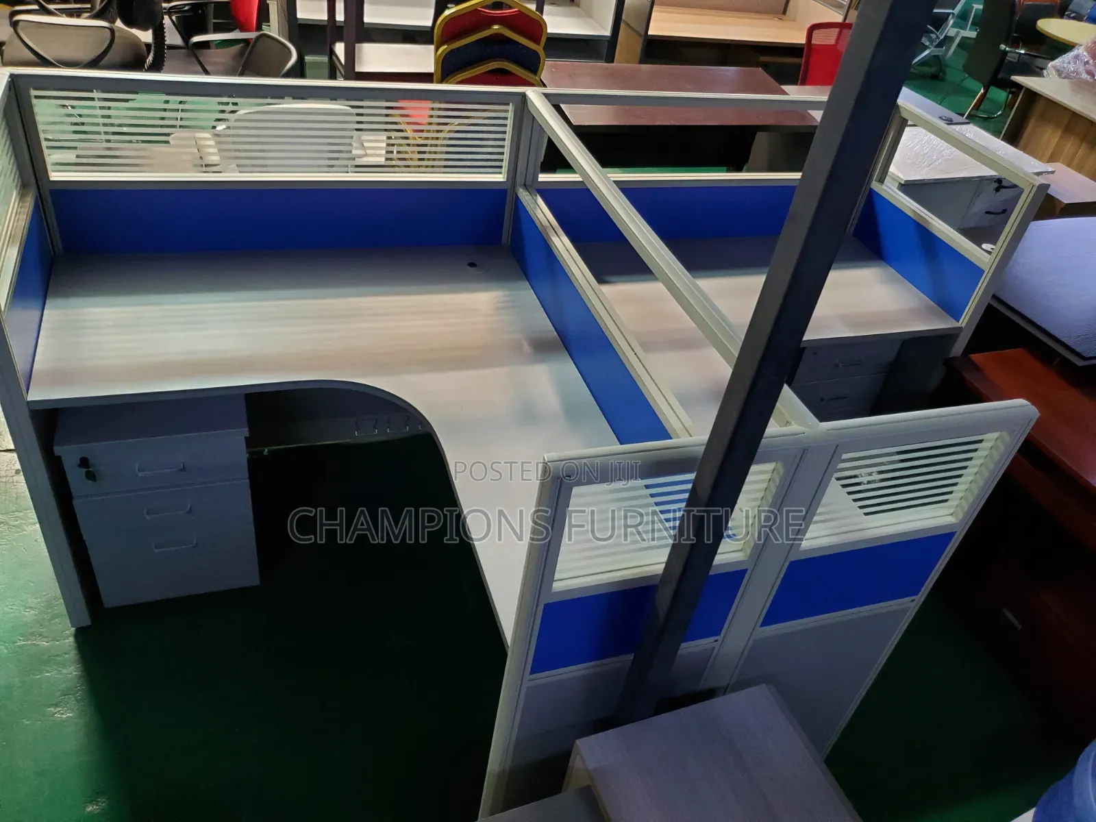2-Way Cubicle Workstation