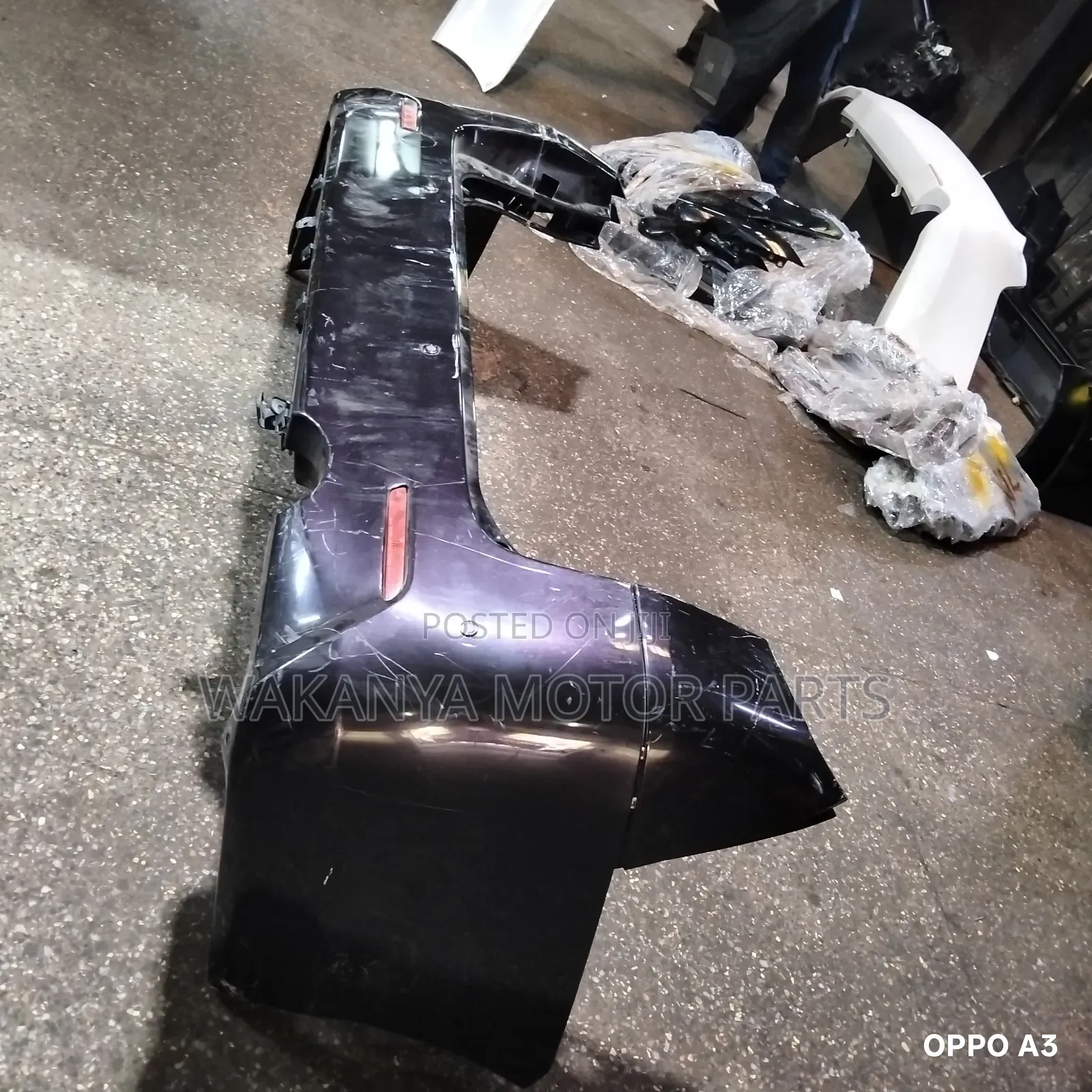 Toyota Vellfire Model 2008 Rear Bumper Complete, Ex Japan Spares.