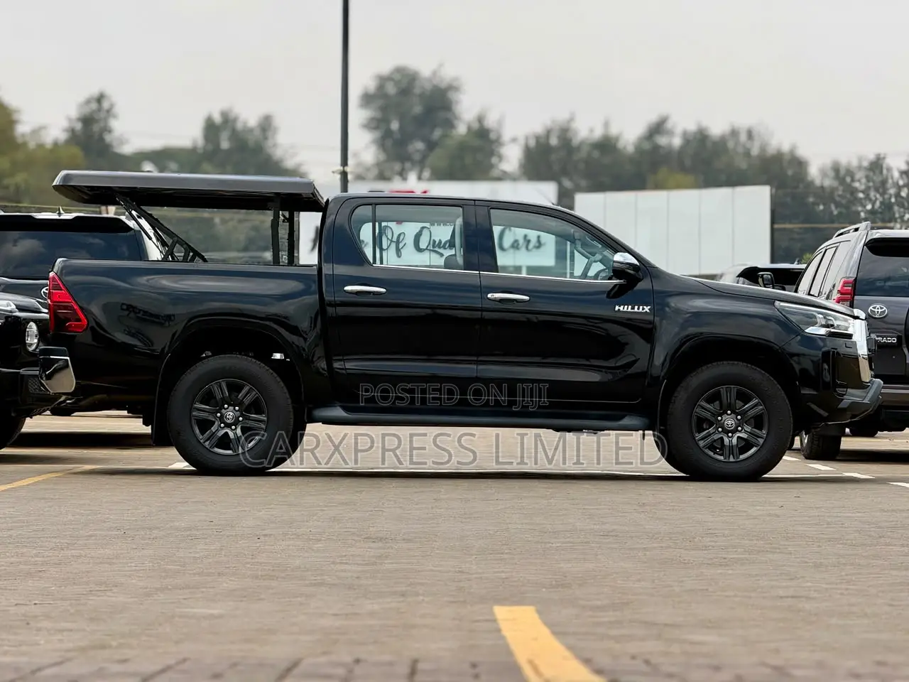 Toyota Hilux 2.4 Diesel 2020 Black