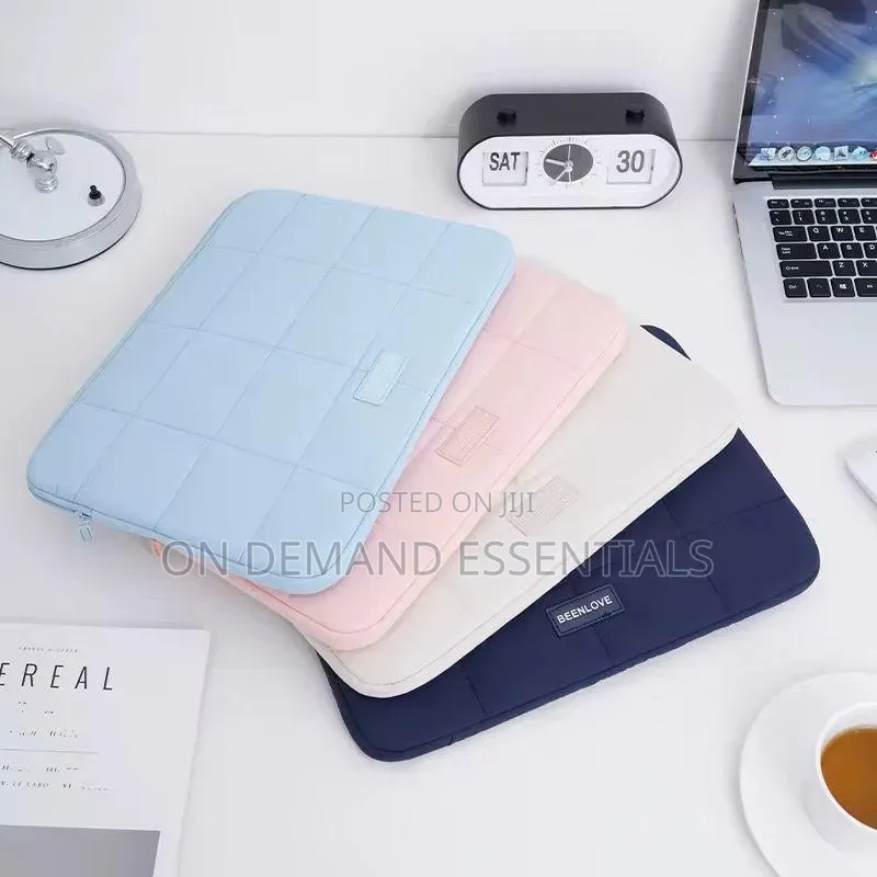 15.6 Inch Shock Proof Quilted Laptop Sleeve Bag