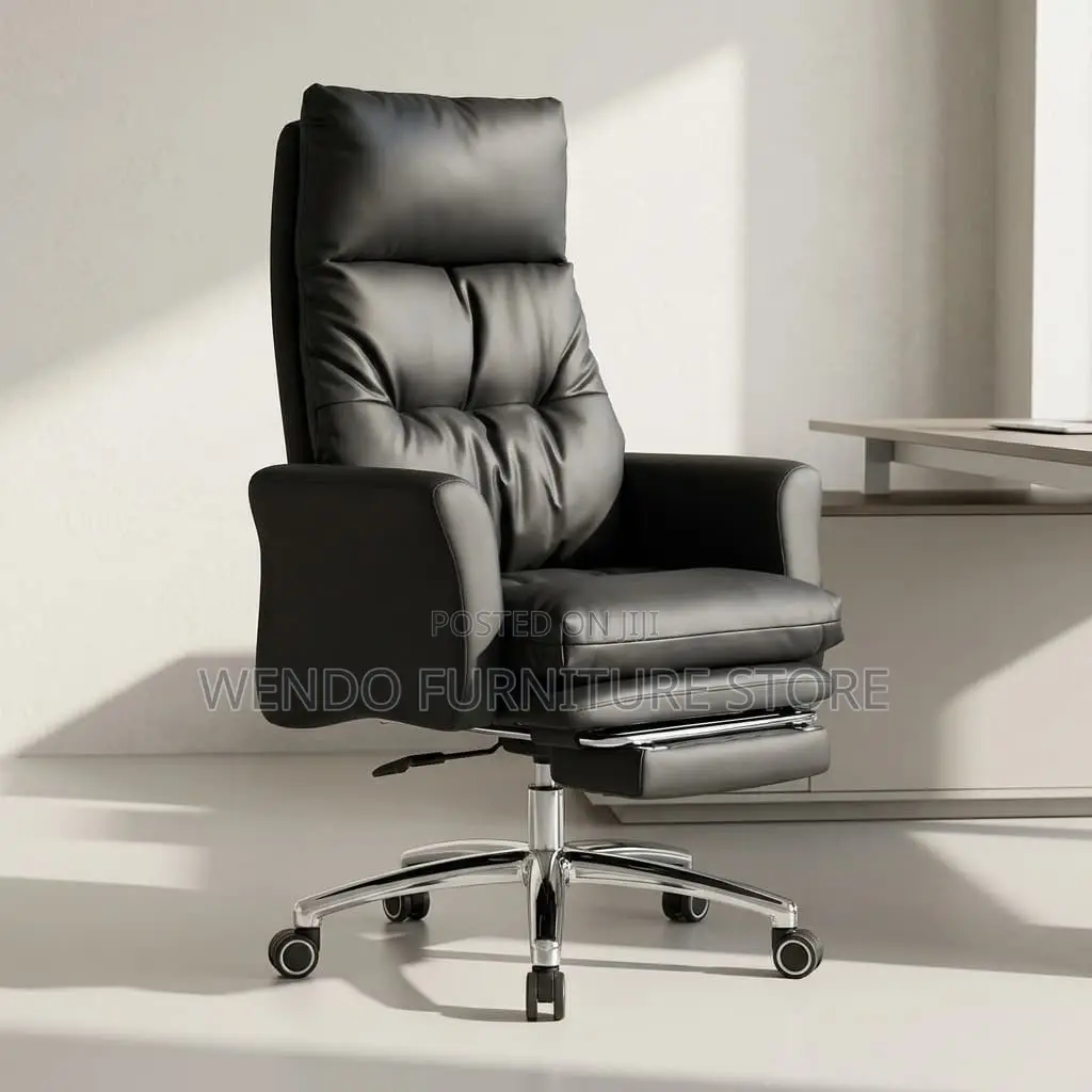Office Chairs; Executive Leather Heavy Adjustable Office Chairs