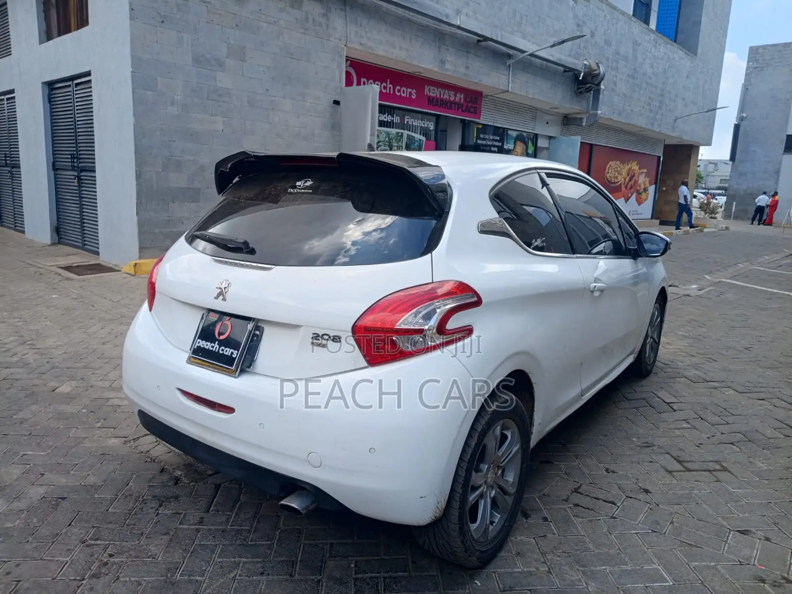 Peugeot 208 2014 White