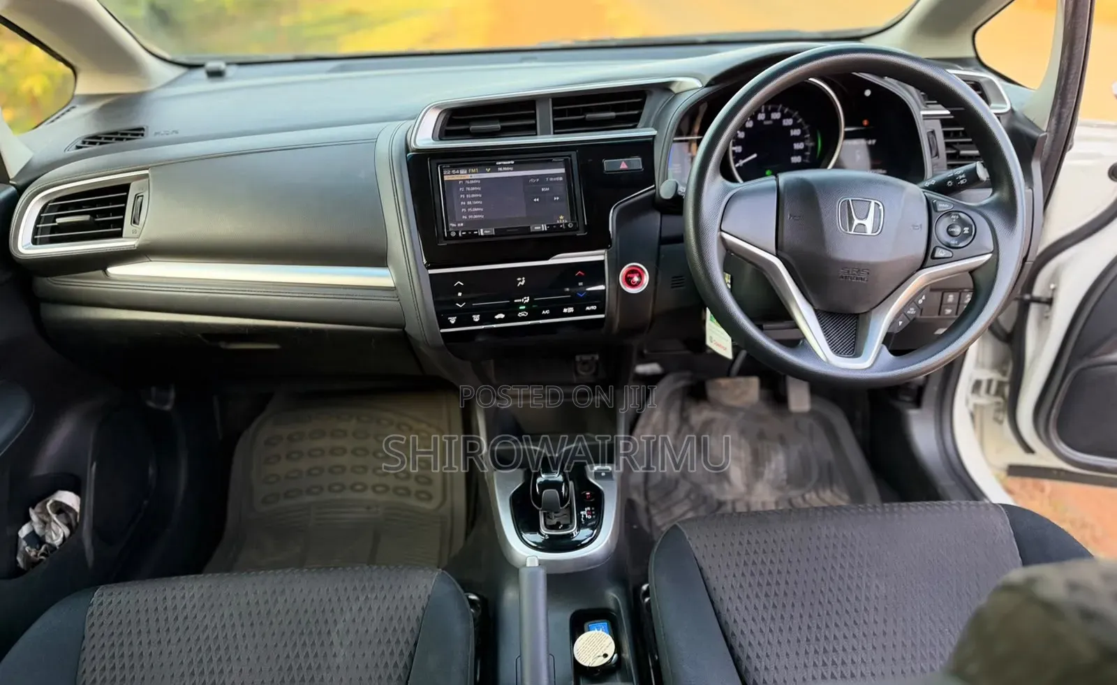 Honda Fit 2018 Off white