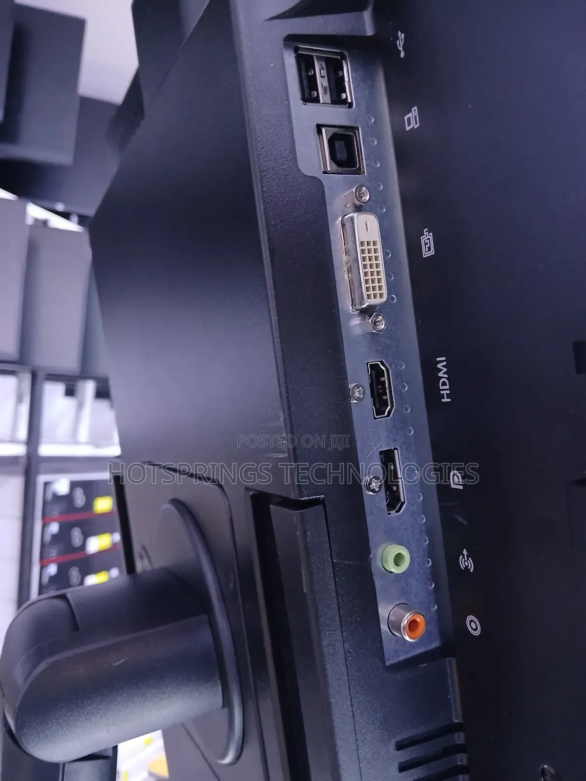 HP ZR2440w
24-Inch Monitor