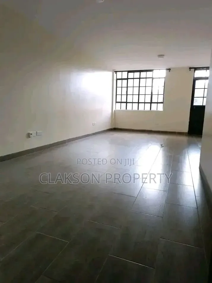 3bdrm Apartment in Naivasha Road, Dagoretti Corner for rent