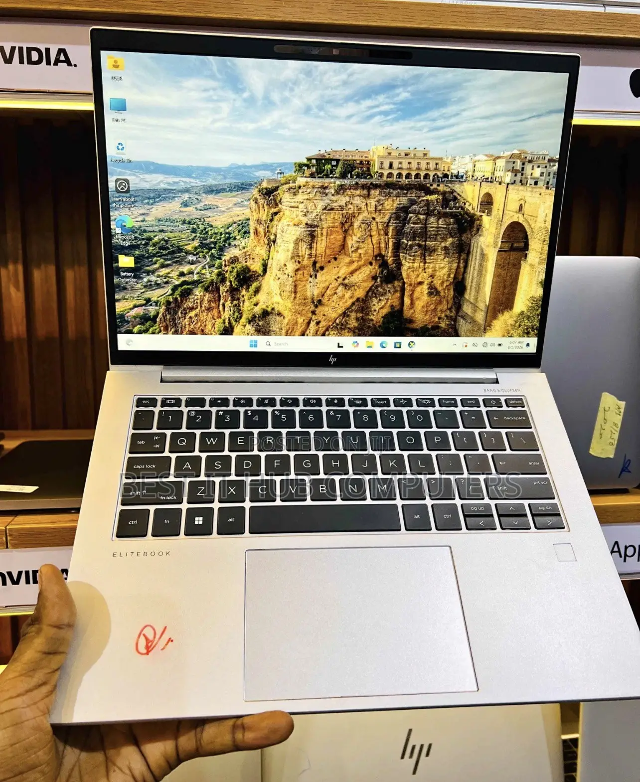 Laptop HP EliteBook 845 G10 8GB AMD Ryzen 5 SSD 256GB