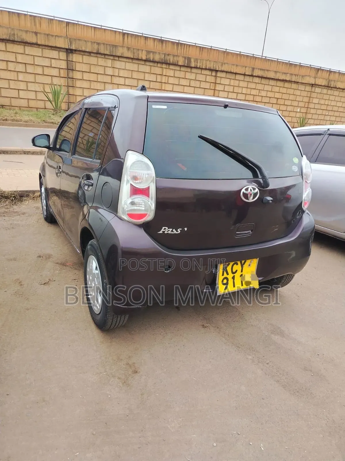 Toyota Passo 2012 Brown