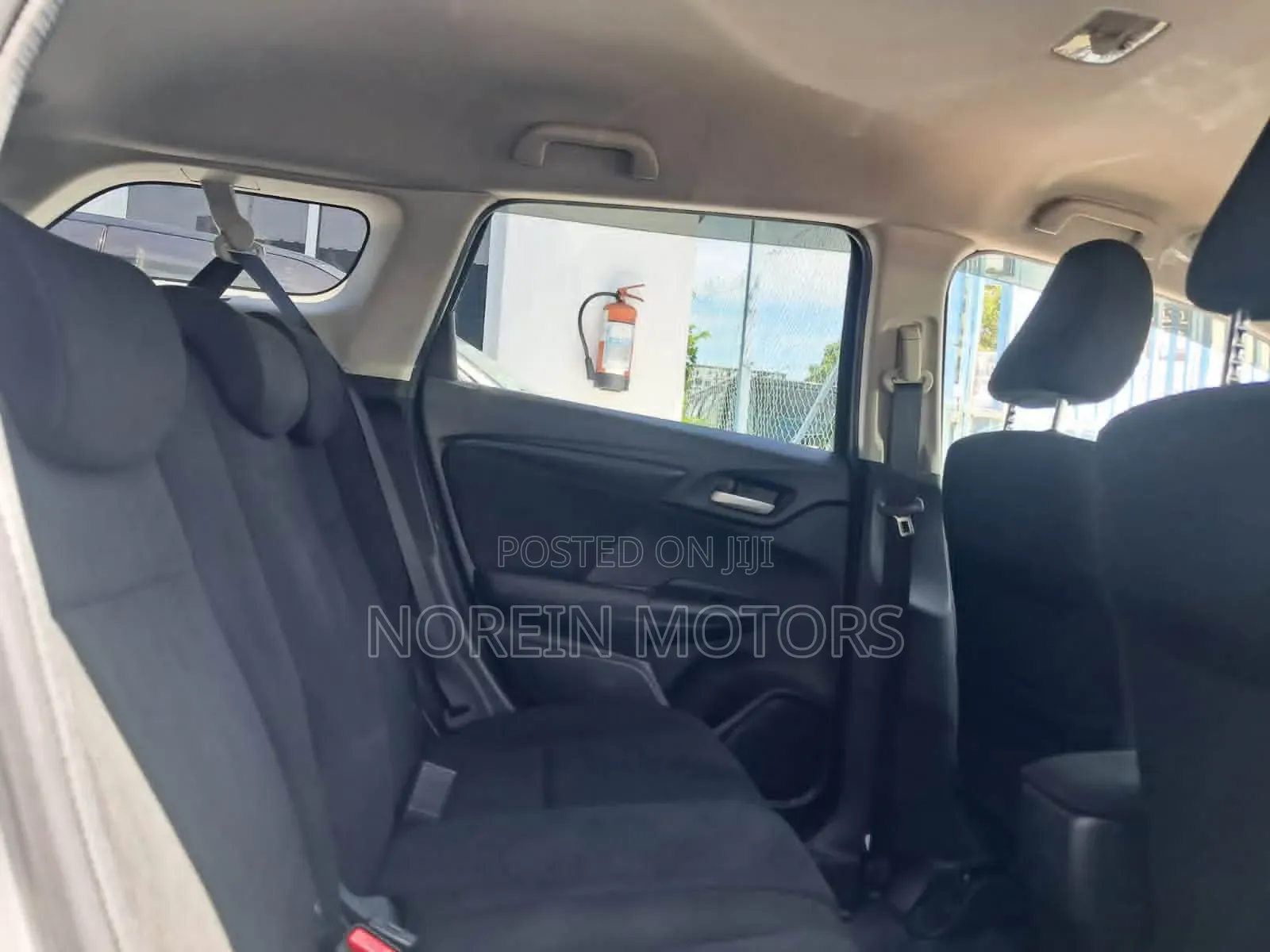 Honda Fit Shuttle 2019 Silver