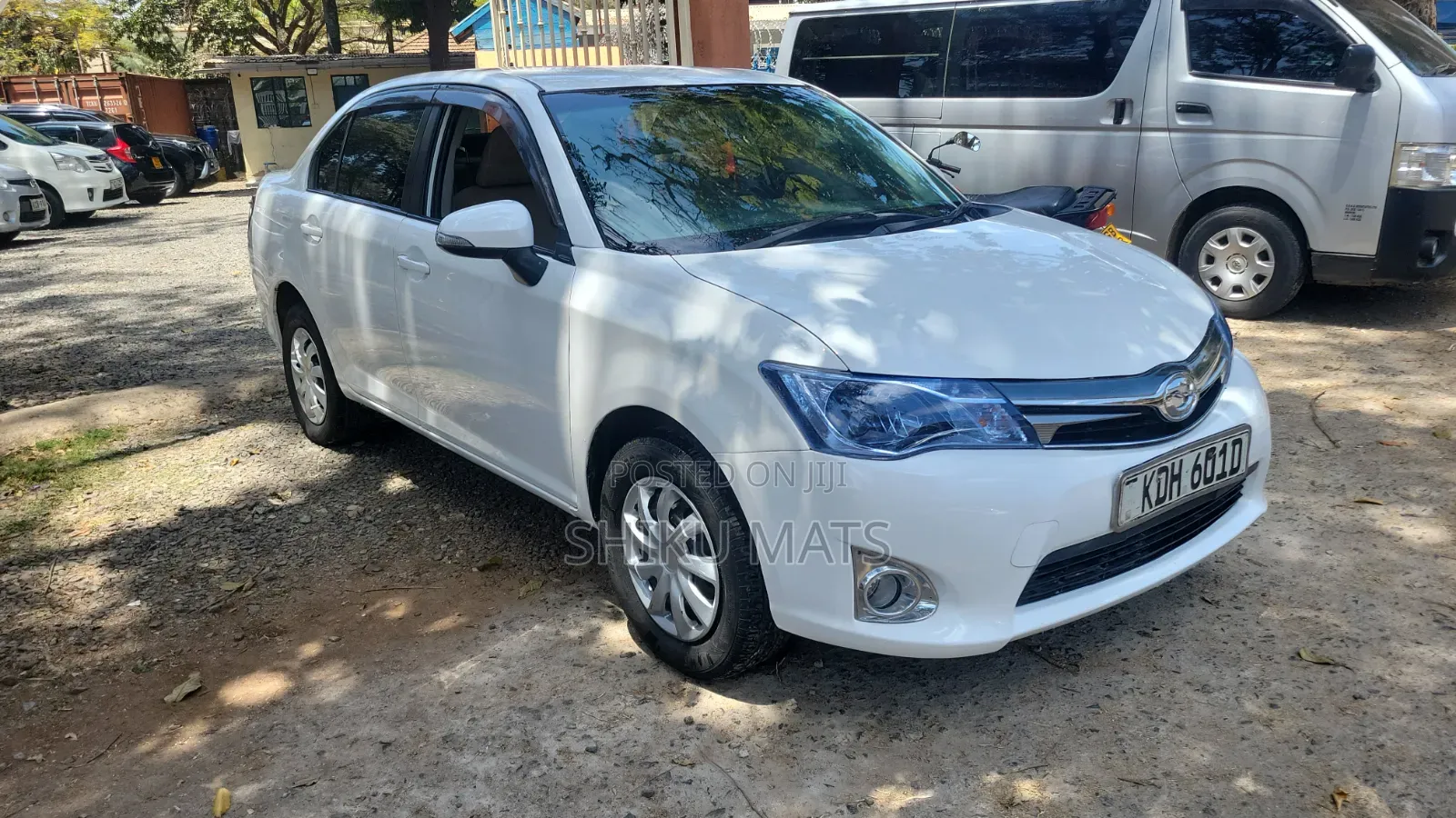 Toyota Axio 2015