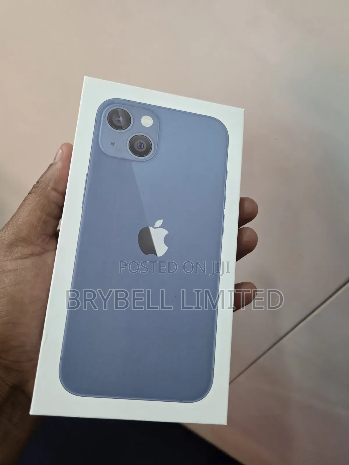New Apple iPhone 13 128 GB Blue