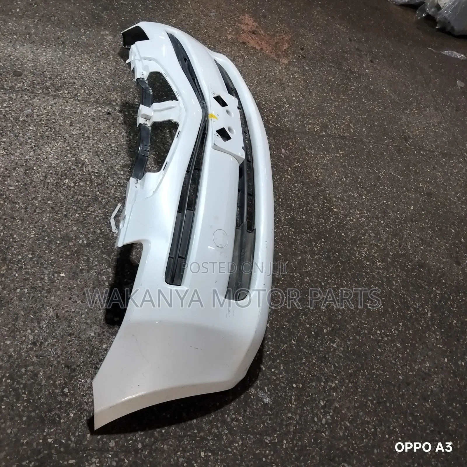 Toyota Ractis 2008 Front Bumper, Clean Original Ex Japan Motor Parts