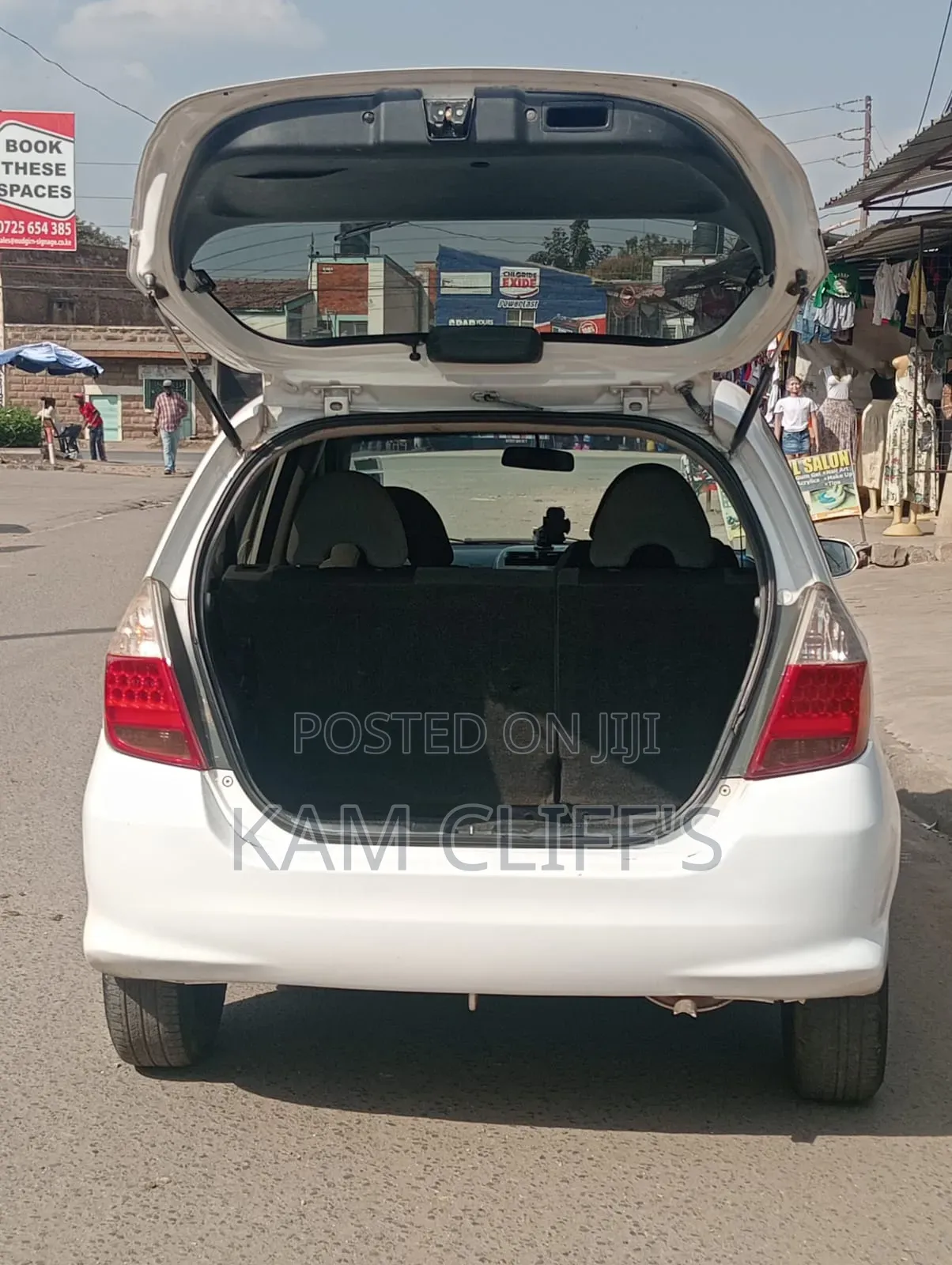 Honda Fit 2006 White