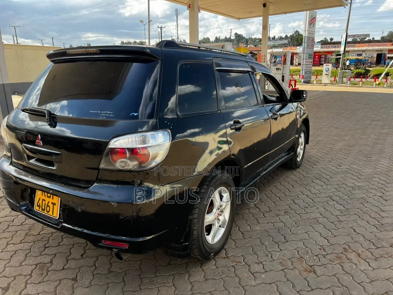 Mitsubishi Airtrek 2004 Black