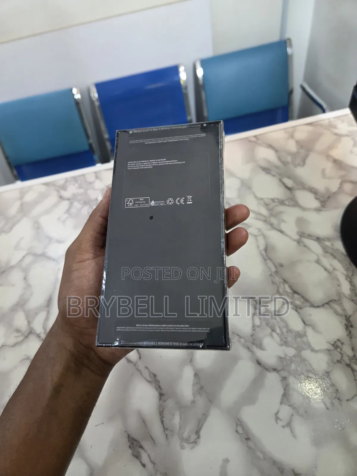 New Samsung Galaxy S22 Ultra 5G 256 GB Black